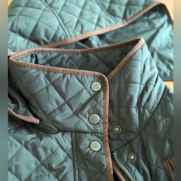 Lauren Ralph Lauren Women's Mid Length Quilted Coat, size XXL - Picture 9 of 13